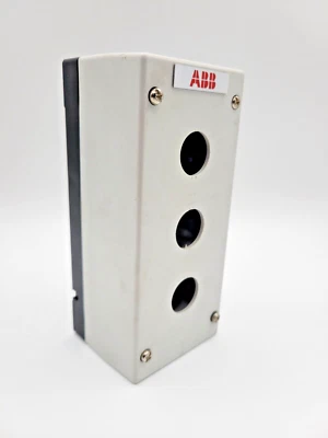 ABB CBH-EP3 CBH-EP1 按钮外壳 操作员控制盒 3 孔塑料 — 第 1/4 张图片