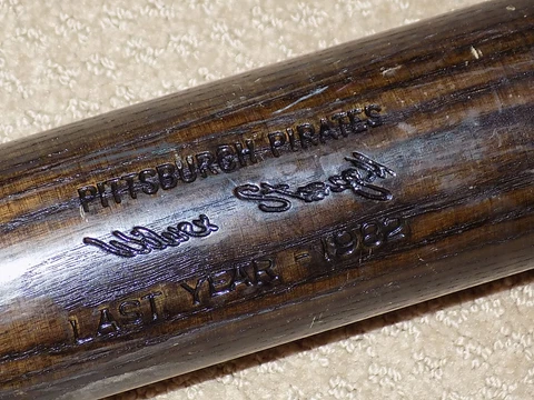 Willie Stargell H&B Game Used Bat Pittsburgh Pirates HOF 43oz Cover