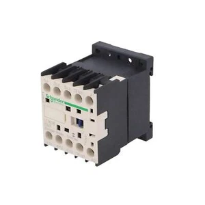 Schneider Electric / Telemecanique Contactor 3 Pole 690Vac 2.2kW LC1K0610M7 - Picture 1 of 6