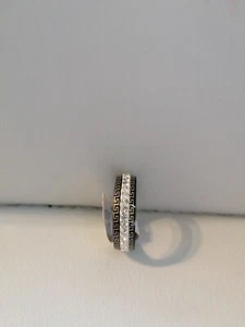 Traumhaft schöner Ring schwarz Größe 20 neu Strass Edelstahl - Bild 1 von 1