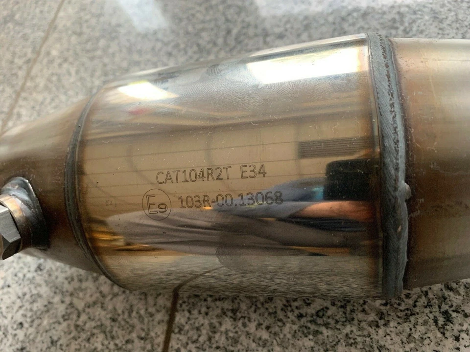 200 Zeller EURO4 Katalysator Metall Kat D=100mm bis 4000cm³ Prüfzeichen E9 103R - Bild 1 von 4