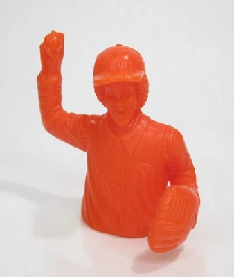 McDonald's Vintage 2003 Ronald McDonald Mascota Béisbol 2" Estatuilla Roja Foto 1 de 4