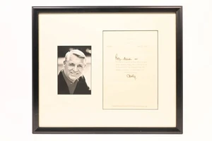 Signierter 1971 Cary Grant Brief an Rosalind Russell auf Faberge Briefpapier gerahmt - Bild 1 von 16