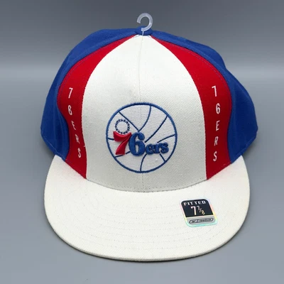 Gorra Philadelphia 76ers Reebok ajustada 7 7/8 madera dura clásica blanca logotipo del equipo Foto 1 de 4
