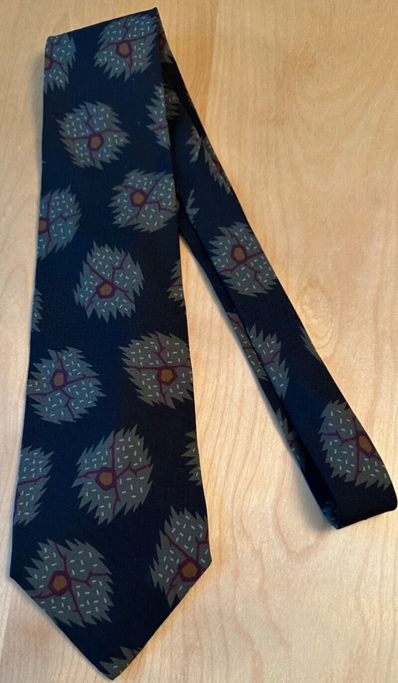 CORBATA GIORGIO ARMANI HECHA EN ITALIA FLORAL ABSTRACTA 100% SEDA PARA HOMBRE Foto 1 de 3