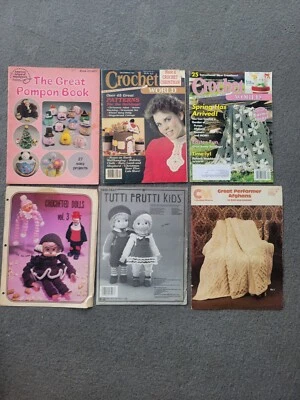 VTG Craft Leaflets 1981-84 Lot of 4 & Crochet World Magazine 1987-2007 Lot of 2 - Image 1 of 4