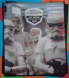 BOLSO DE MANO REUTILIZABLE LUCASFILM GRANDE STAR WARS IMPERIAL STORMTROOPERS 13.5"X15.5"x7 - Imagen 1 de 1
