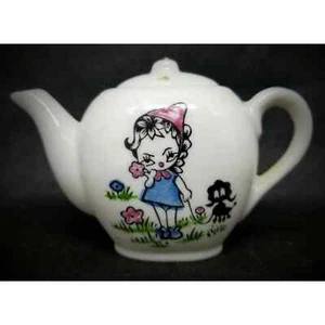 Tetera en miniatura vintage década de 1940 Japón para niños porcelana niña perro negro - Imagen 1 de 12