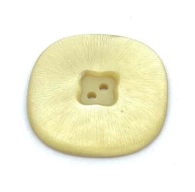 34mm X 4pcs Cream Pale Yellow  Square Sunk 4 Hole Buttons Jacket - Image 1 of 4