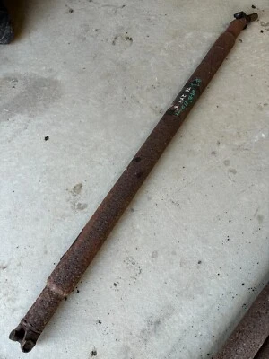 Chevrolet GMC C10 K10 1973 1981 1987 2x2 platón largo 69-1/2" 27 spline eje de transmisión! Foto 1 de 4