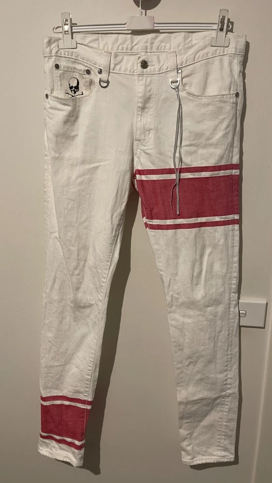 Pantalones de mezclilla Mastermind Japan Light Distress ajustados blancos talla US 32 Foto 1 de 4
