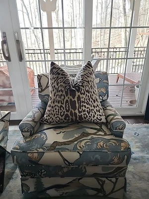 Cubierta de terciopelo de seda Scalamandre Leopardo solamente Foto 1 de 4