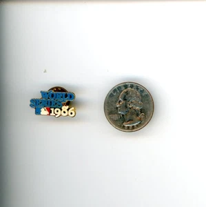 1986 WORLD SERIES PIN - Picture 1 of 1