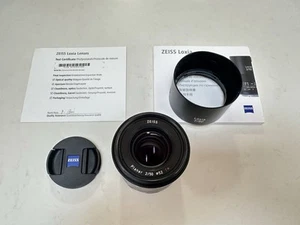 Zeiss Loxia Planar 50mm F2 T* For Sony E Mount Full Frame, Made In Japan - Picture 1 of 6