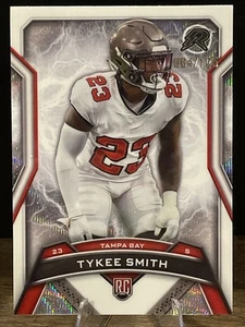 2024 Resurgence Tykee Smith RC refractor blanco/125 - Buccaneers combinación de colores - Imagen 1 de 3