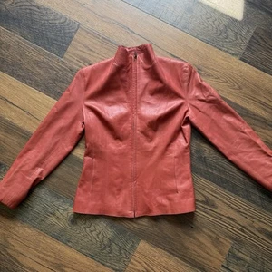 Giacca donna pelle di agnello Cole Haan taglia 6 rosa pesca spalline con zip - Foto 1 di 7