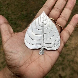 925 Sterling Silver Hindu Religious Betel Paan Leaf 7 grams 7.5 cm length - Picture 1 of 5
