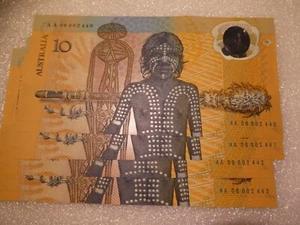 4 X 1988 $10 Australian Bicentennial Polymer Banknotes - Johnston Fraser. - Picture 1 of 2