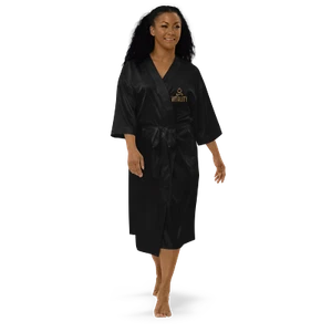 Satin robe - Picture 1 of 13