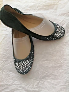 Giuseppe Zanotti Green Suede Crystal Embellished Ballet Flats size 39.5 - Picture 1 of 6
