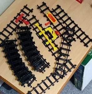 Larger oval of Faller O gauge Playtrain plastic track . (read for contents) - Picture 1 of 5