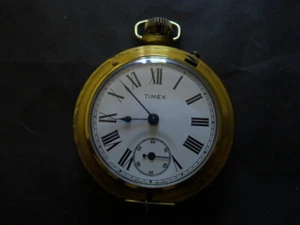 Timex Golden Cased 55mm Pocket Watch. Working. VGC - Imagen 1 de 4