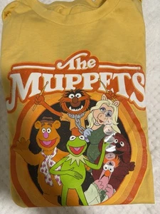 Disney Parks Muppets Shirt Yellow Kermit Fozzy Animal Ms Piggy Beaker Ralph L - Picture 1 of 2
