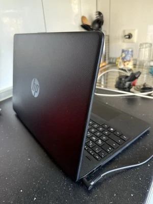 HP Laptop | Intel(R) Celeron(R) N4120 CPU 1.10GHz  - Bild 1 von 4