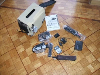 SHARP Profi Camcorder - Bild 1 von 4