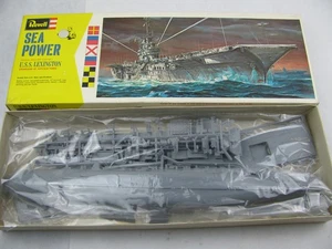 232| Revell Bausatz H-426 Sea Power Carrier U.S.S. Lexington - Bild 1 von 3