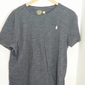 Camiseta Polo Ralph Lauren XL Gris Personalizada Calce Ajustado - Imagen 1 de 3