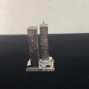 Vintage NY WTC Souvenir Twin Towers World Trade Center Metal Pre 9/11 CC@93 EUC - Picture 1 of 14