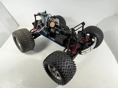 TRAXXAS T-MAXX 2.5 NITRO MONSTER TRUCK 1/10 4x4 SLIDER PROJECT - Image 1 of 4