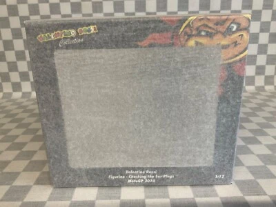 1/12 MINICHAMPS ROSSI FIGURE CHECKING EAR PLUGS  MOTO GP 2014 LIMITED EDITION - Image 1 of 4