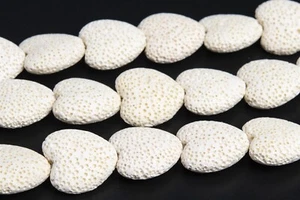 21x20 mm cuentas de lava volcánica blanca cuentas sueltas de piedras preciosas corazón - Imagen 1 de 4