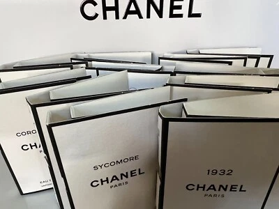 CHANEL Les Exclusifs De Chanel Eau de Parfum.05oz/1.5ml TARJETA DE MUESTRA - AUTÉNTICA Foto 1 de 3