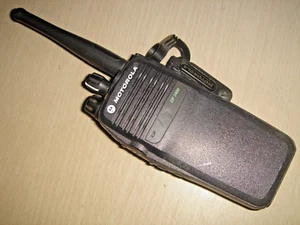 Motorola DP3400 VHF 136-174MHz DMR Digital c/w battery, beltclip & antenna - Photo 1/9
