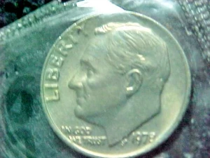 1978 P ROOSEVELT DIME BU IN CELLO - Picture 1 of 2