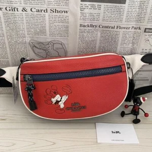 Limited Coach x, Disney Collaboration Mickey Mouse Vale Belt Body Bag Red Karate - Bild 1 von 6