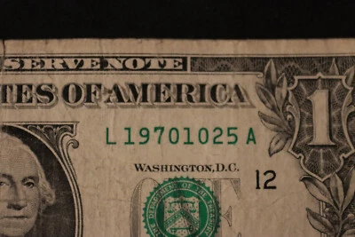 [JAN 25, 1970] [OCT 25, 1970] ONE DOLLAR FANCY BIRTHDAY NOTE  SN  L 19701025 A - Image 1 of 3