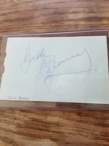 JACK BENNY / DANNY KAYE Autographed 2 sides page Academy Awards Dinner 1969 AUTH Cover