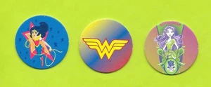 Lot de 3 Pogs - Super Heros Girls - McDonald's - N°10, 14, 17 - 2019 - Picture 1 of 2