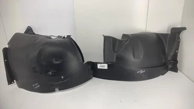 Pare boue avant gauche PEUGEOT 406 COUPE 7136P9 - Photo 1/4