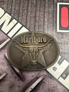 Hebilla de cinturón ovalada vintage Marlboro Longhorn latón macizo 1987 Philip Morris vaquero - Imagen 1 de 2