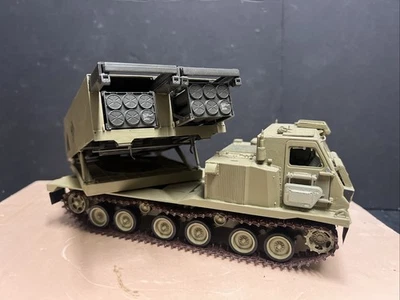 1/35 Maquette Montée Moderne ! Véhicule Blindé Lance-Roquettes MRLS US Army ! - Photo 1/4