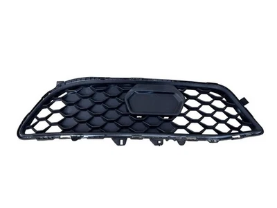 Alfa-Romeo Giulia 2017-2019 parachoques delantero derecho lado pasajero parrilla moldura negro Foto 1 de 4