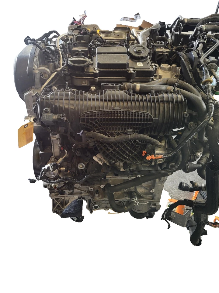 VOLVO XC60 2022 2.0L FWD Engine Motor 38k Miles USED OEM - Image 1 of 4