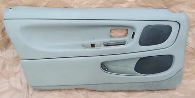 1998 1999 2000 2001 2002 2003 2004 Volvo C70 painel da porta esquerda FRENTE LH CINZA - Imagem 1 de 4