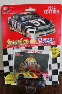 Campioni di corse 1994 1/64 Terry Labonte #5 Kellogg's - Foto 1 di 3