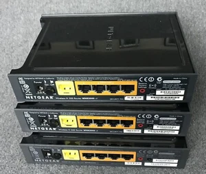 3 - WNR2000V2 Wnr2000-v2 Router 802.11b/g/n 300MBps 10/100 MBps Ethernet Ports - Picture 1 of 5